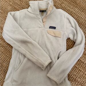Patagonia Cream and Beige Snap-T Sherpa Pullover